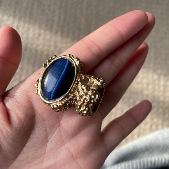 Used necklace and ring - Picture 9 of 9